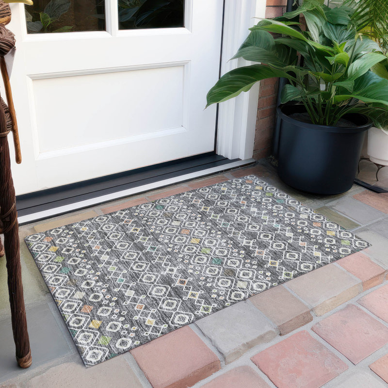 Tapis rectangulaire Aleighna avec envers antidérapant, Rectangle 1 pi 8 po x 2 pi 6 po