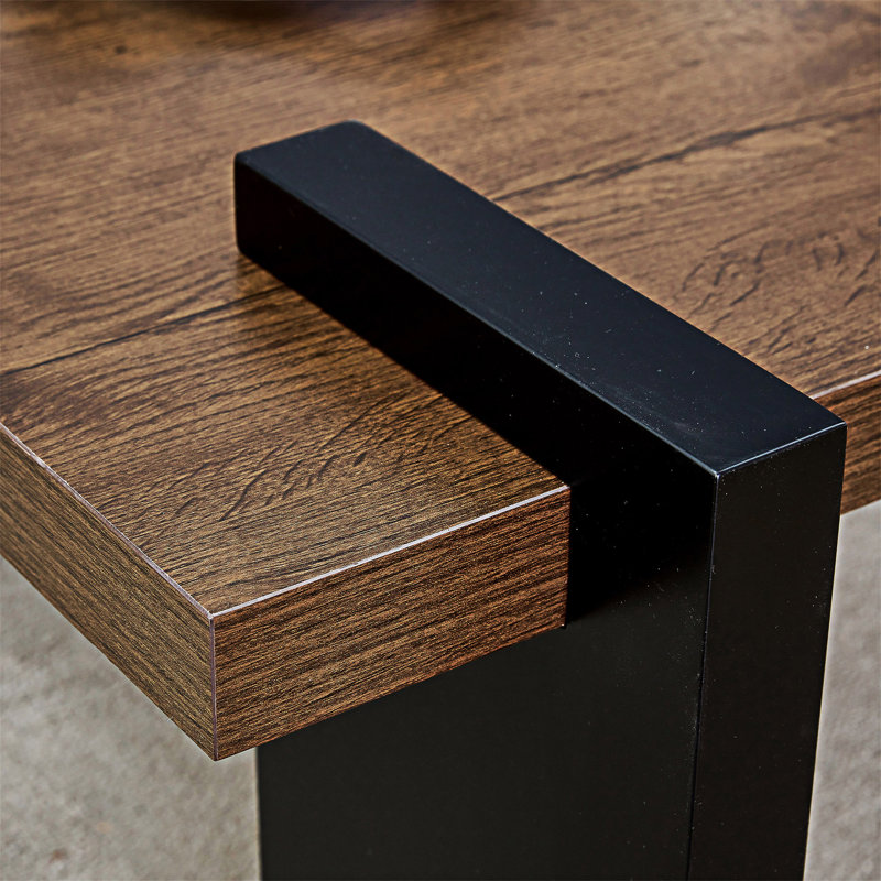 Table basse en bois, Noyer