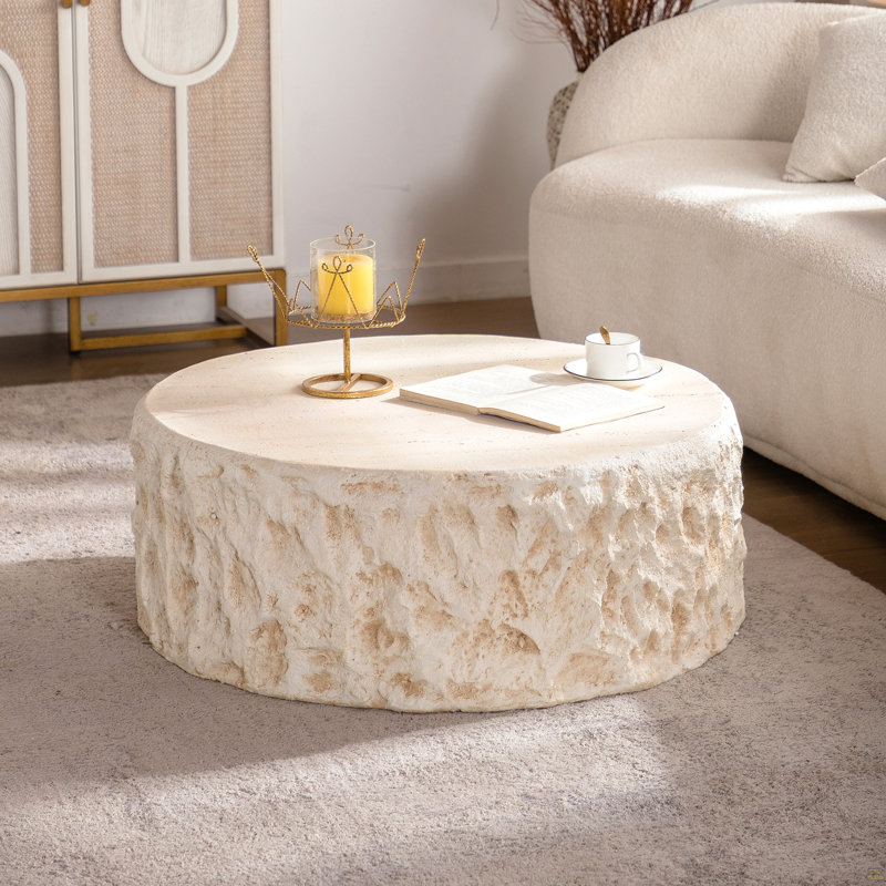 Table basse ronde avec centre et tables basses pré-modernes