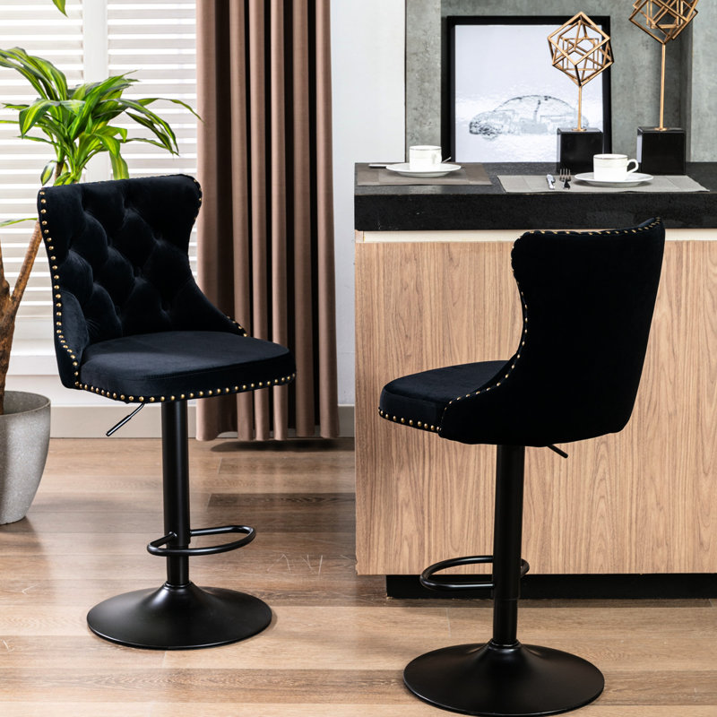 Tabourets de bar en velours noir avec siège pivotant à 360 ° et hauteur de siège réglable de 25 à 33 pouces, de 2 pour la salle à manger, pub à dossier ergonomique de style américain, support de taille confortable