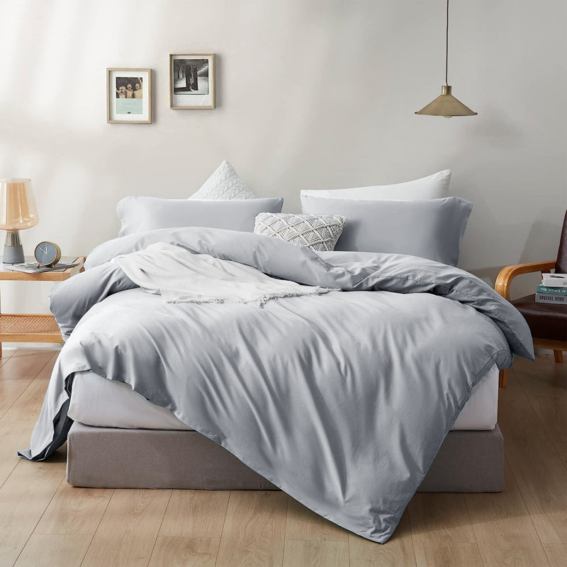  Ultra Soft Microfibre 200 TC Reversible Duvet Cover Set with Pillow Cases, Full Duvet Cover + 2 Standard Shams, Silver