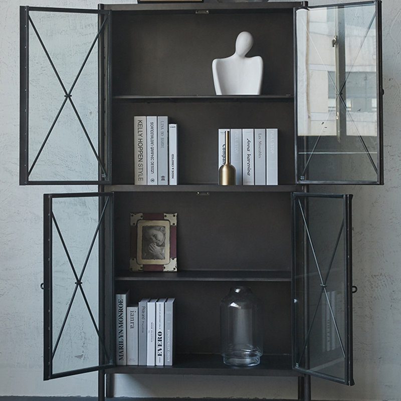 Bibliothèque de style industriel européen