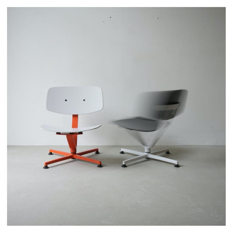 Arba Chair, White/Orange