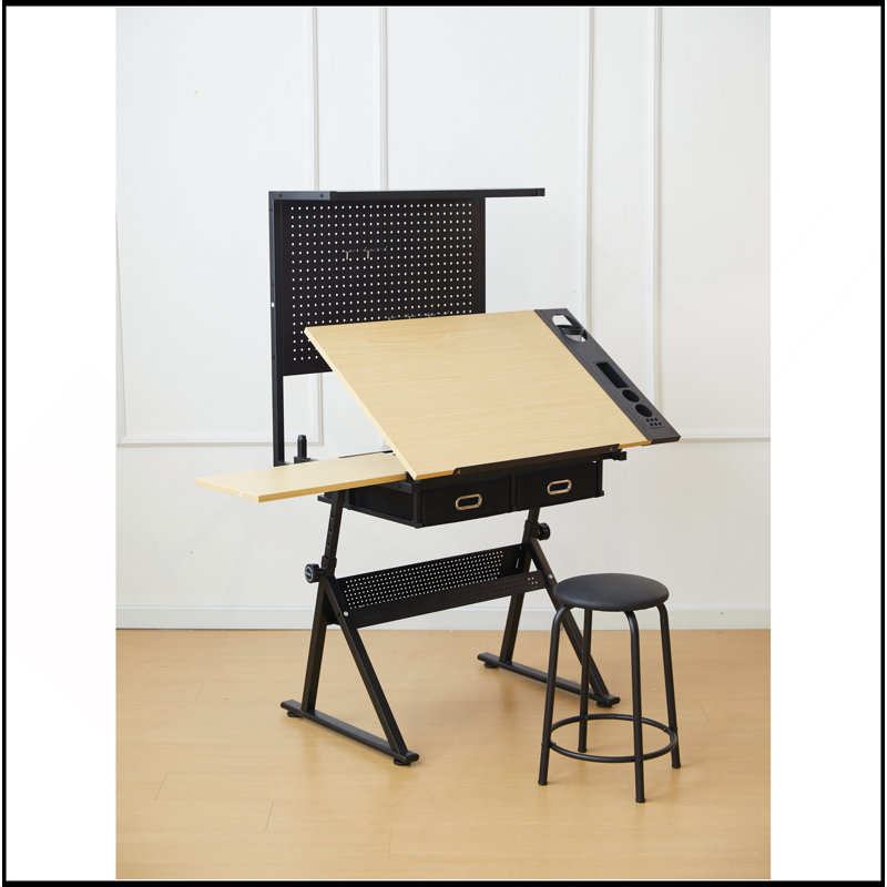 Table à dessin avec panneau perforé en métal
