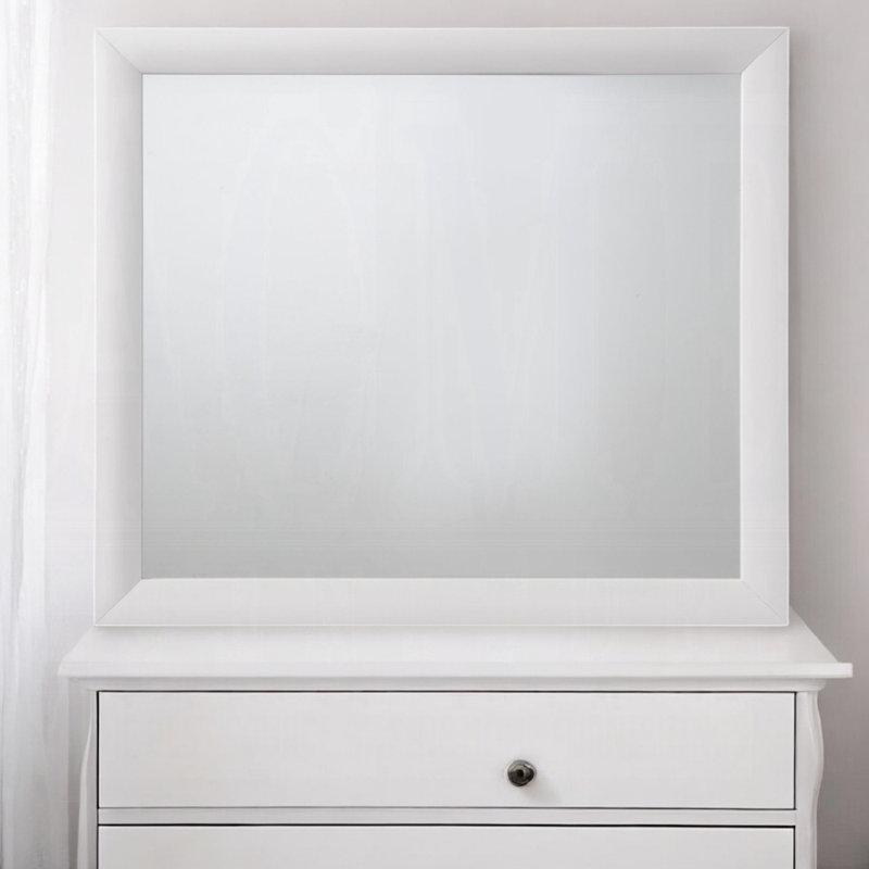 Miroir Ireland, Blanc