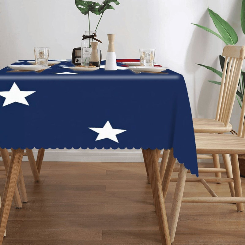 Nappe rectangulaire festonnée à motif floral Star