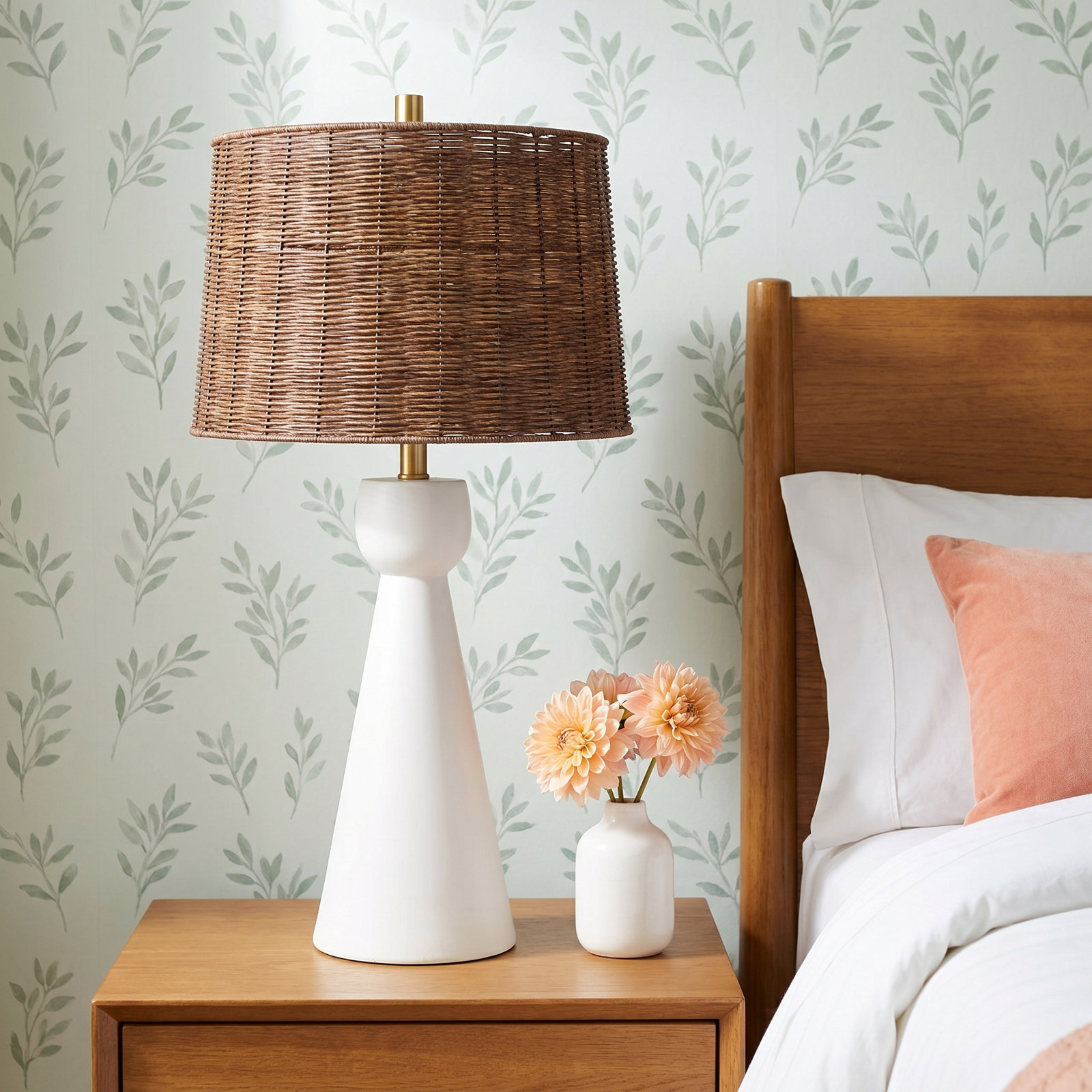 Gunnar Resin Table Lamp