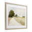 «White Farmhouse Path Tranquility», reproduction sous verre encadrée, conception par Leah Straatsma