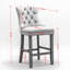 Tabourets de bar contemporains rembourrés en velours avec décoration capitonnée à boutons et pieds en bois, garniture cloutée en chrome, chaises de bar de style loisir, tabourets de bar, ensemble de 2 (gris), SW1902GY-243002224