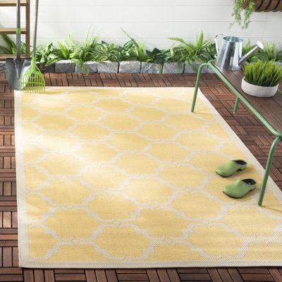 Kelley Yellow/Neutral Indoor/Outdoor Rug