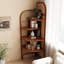 Vitrine d'angle simple et classique en rotin