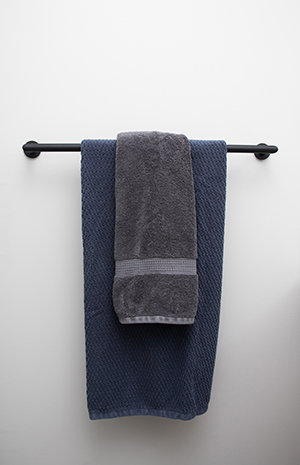 Kubic Wall Mounted Towel Bar, Matte Black