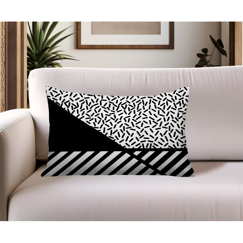Oreiller rectangulaire intérieur / extérieur Shapira, Rectangulaire H 14 po x l 20 po, Noir