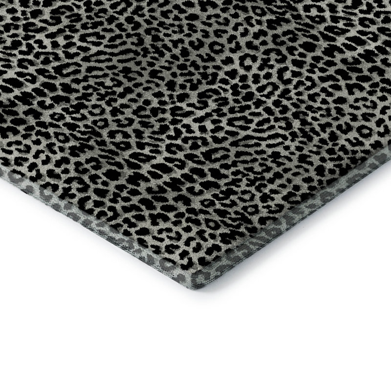 Premium Machine Washable Kishonna AMF43 Shadow Rug, Rectangle 2'6" x 3'10"
