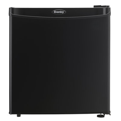 Danby DAR016A1BDB Pi. Réfrigérateur compact en noir