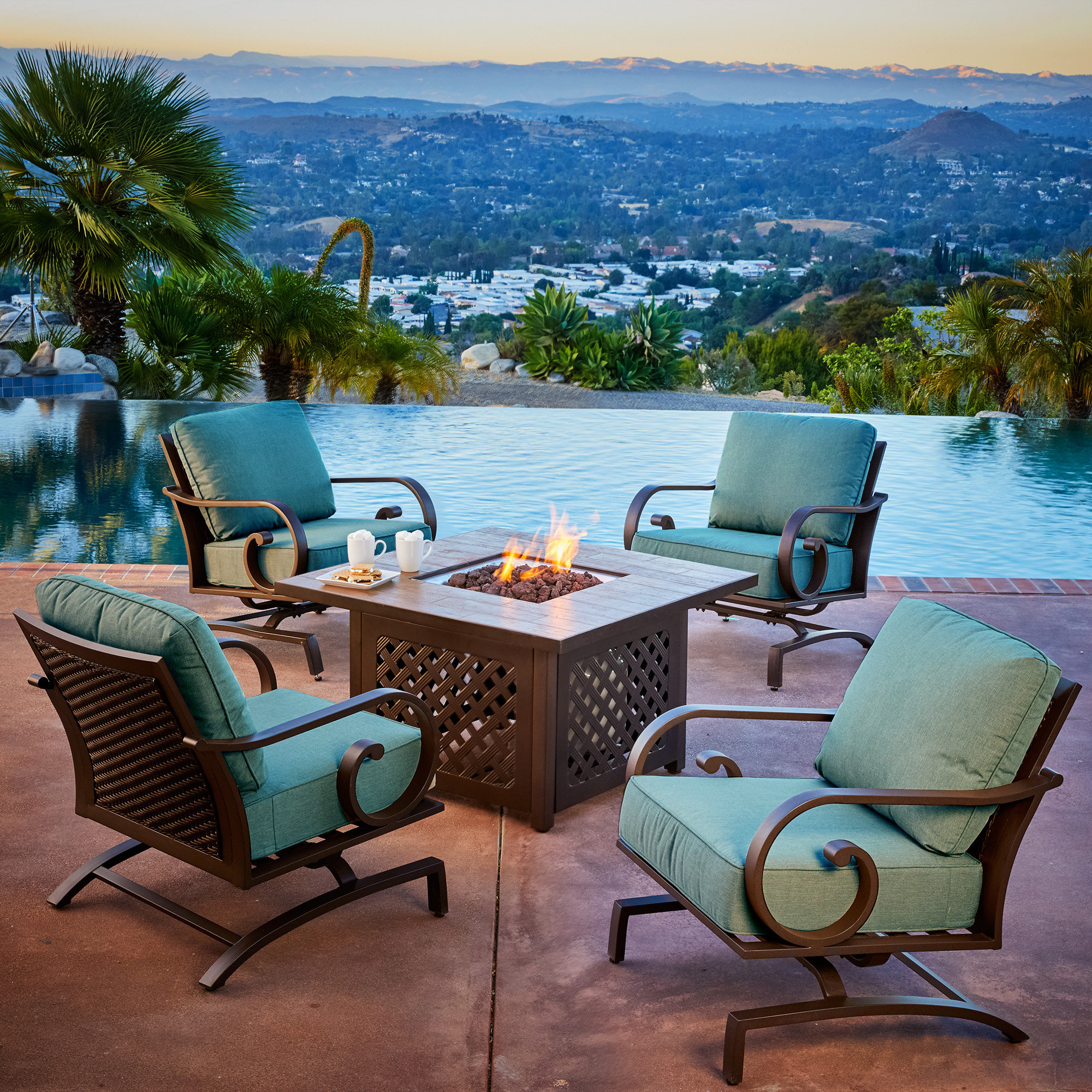 Beachcrest Home Pelletier 4 Person Outdoor Seating Group with