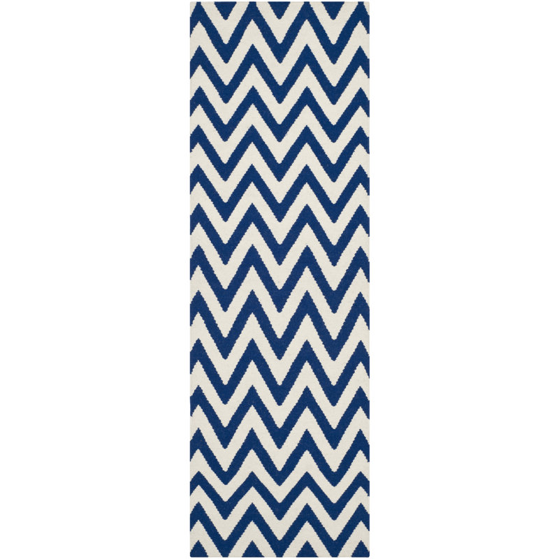 Emek Hand Woven Flat Weave Wool/Cotton Chevron Rug in Ivory/Blue, Runner 2'6" x 6'