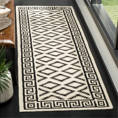 Estevez Hand-Tufted Wool Brown/Ivory Area Rug
