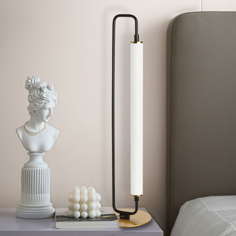 Daeton Metal Table Lamp, Satin Chrome