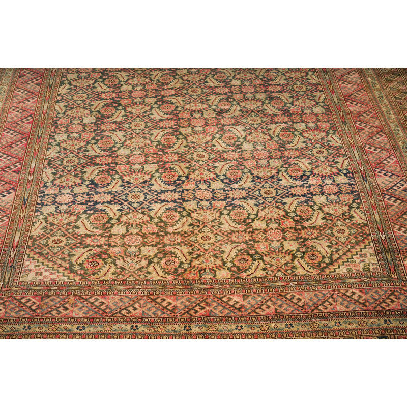 Tapis unique brun / noir 5 pi 9 po x 15 pi 11 po