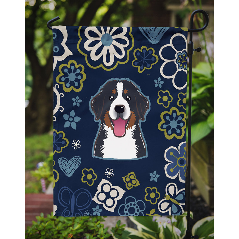 Terrier en fleurs à 2 côtés en polyester 15 x 11,5 po drapeau de jardin, Bouvier Bernois (bleu)