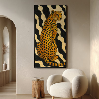 Très grande reproduction d'art sur tissu - Guépard assis contre un motif rétro noir et beige ondulé pour le salon ou la chambre à coucher - «Assemblage requis du cadre (cadre non fini)»