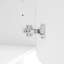 Armoire de rangement blanche avec tablettes réglables et style chic polyvalent