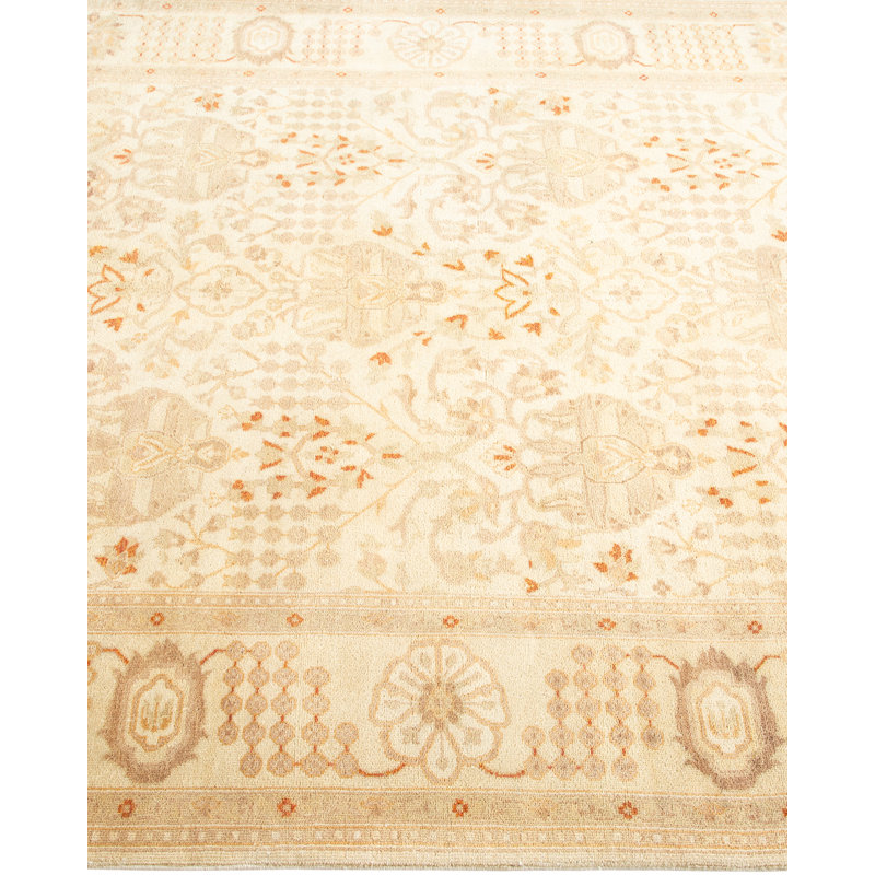 Classic One-of-a-Kind 4' 8" X 6' 7" Hand Knotted Area Rug