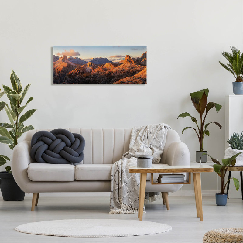"Panoramic Desert Canyon Peaks", art mural par Martin Podt, L 40 po x H 17 po x P 1,5 po, Toile tendue
