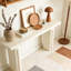 Console élégante et luxueuse en placage d'acacia-659637988