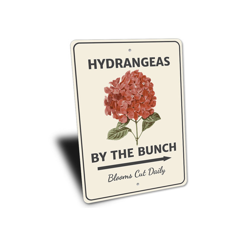 Signe en aluminium «Hydrangeas By The Bunch», H 18 po x l 12 po x P 0,06 po