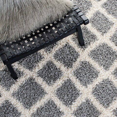 Cedrika Geometric Hand Woven Area Rug
