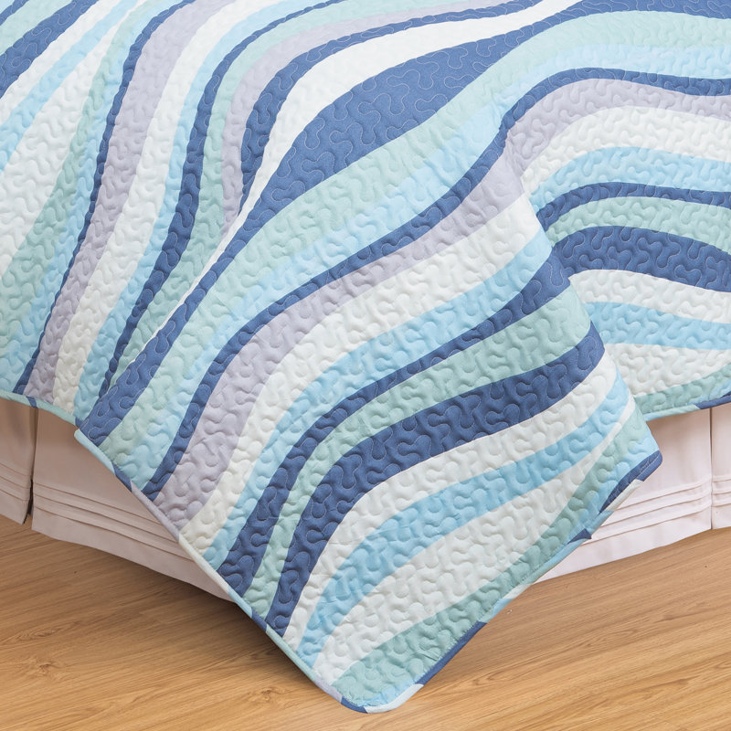 Ashton Coastal Waves Quilt, Full/Queen Quilt + 2 Shams, Blue Abstract 2