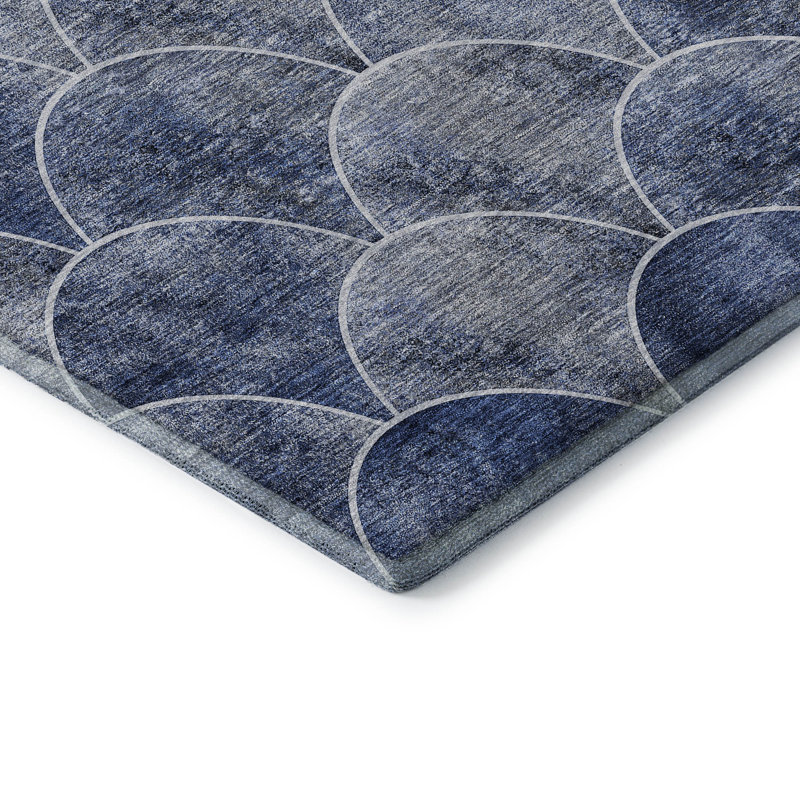 Red Rectangular Washable Synthetic 5' x 7' Rug