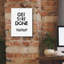 «Get Done» par Jan Weiss, art mural sur toile-609178155
