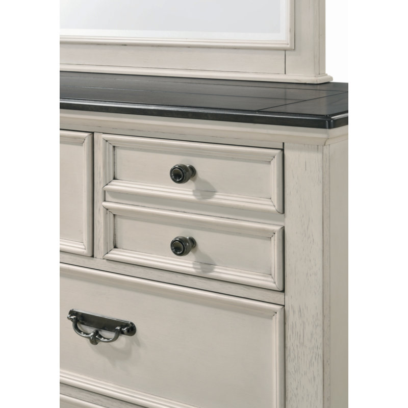 Sawyer - Commode
