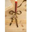 ENSEMBLE DE DEUX PORTE-BOUGIES ANTIQUE EN LAITON-131270185