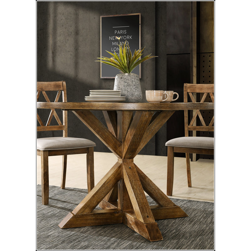 Table de salle à manger Windvale, Brun