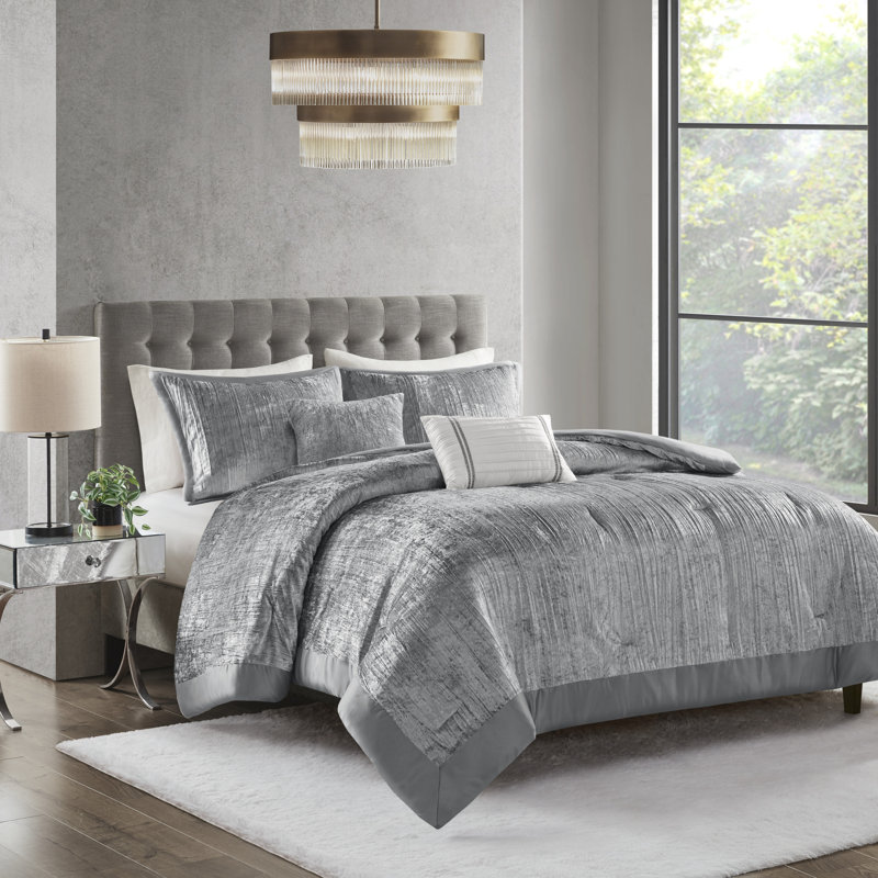 Lee 5 Piece Crinkle Velvet Comforter Set, King/Cal King Comforter + 2 Shams+2 Throw Pillows, Silver