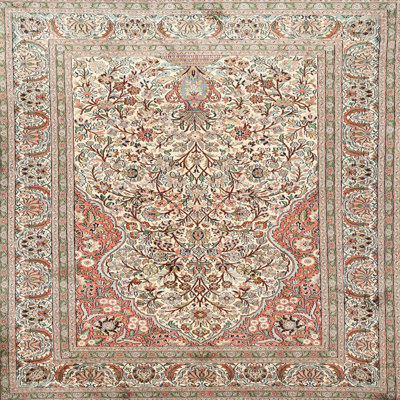 Tapis vert de style oriental