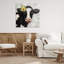 Vache avec marguerite jaune, art mural par Elizabeth Tyndall-2018946341