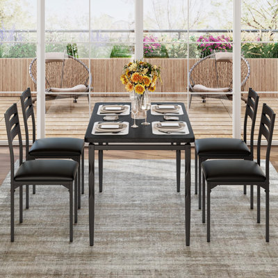Ensemble de table de salle à manger pour 4 personnes, petite table de cuisine avec 4 chaises rembourrées, ensemble de table à manger de ferme 5 pièces pour petit espace, salle à manger, appartement, noir