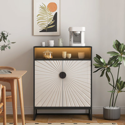 Armoire 5 chaussures avec portes, détecteur de mouvement pour porte de salon moderne. Noir, base en métal. Stable. Panneaux réglables. . Facile à assembler et à installer