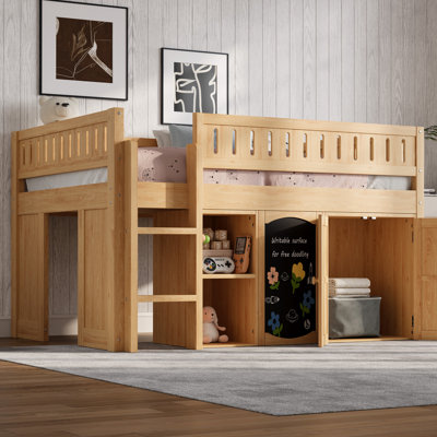 Lit mezzanine double avec armoire de rangement et tableau noir, naturel