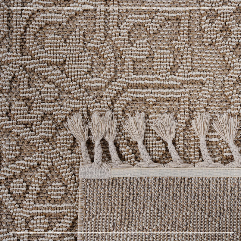 Beige /Medallion Indoor/Outdoor Area Rug, Rectangle 7'9" x 10'