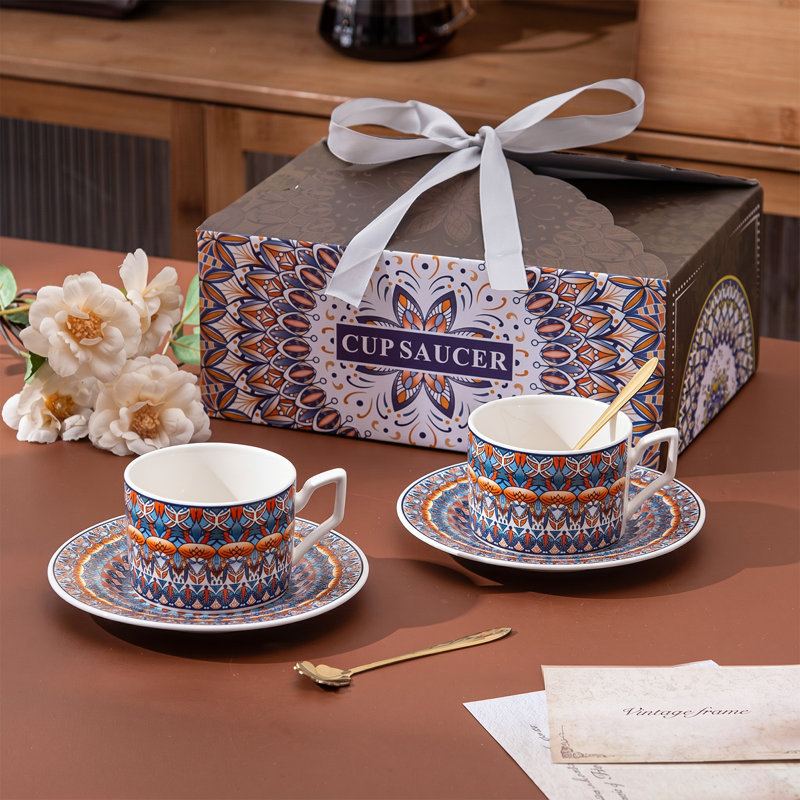 Exotic Pattern Teacup Set in Gift Box, Blue