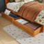 Lit plateforme en bois massif avec pied de lit et tiroirs sous le lit Lamarkus-1425568968-1446559256