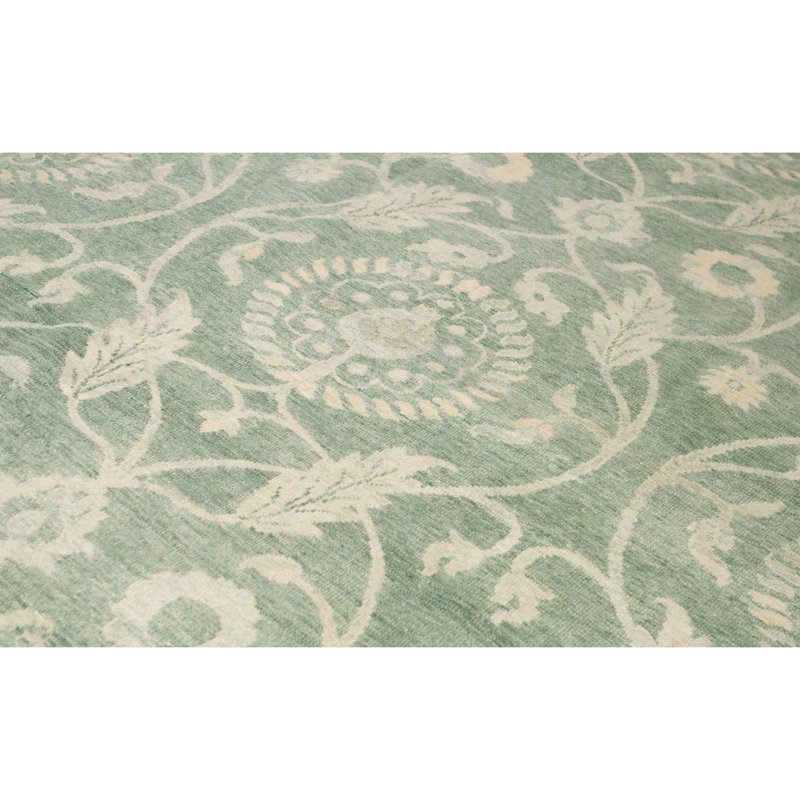 Rayon Floral Area Rug, Rectangle 8' x 10'