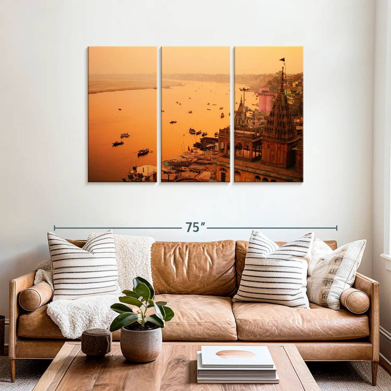 Sebbie Hazy Varanasi Sunset, H 36 po x l 57 po