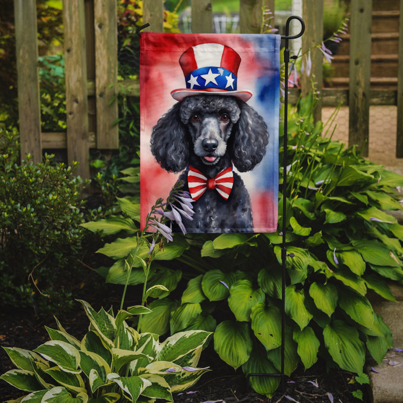 Drapeau patriotique du jardin américain, Caniche noir / rouge